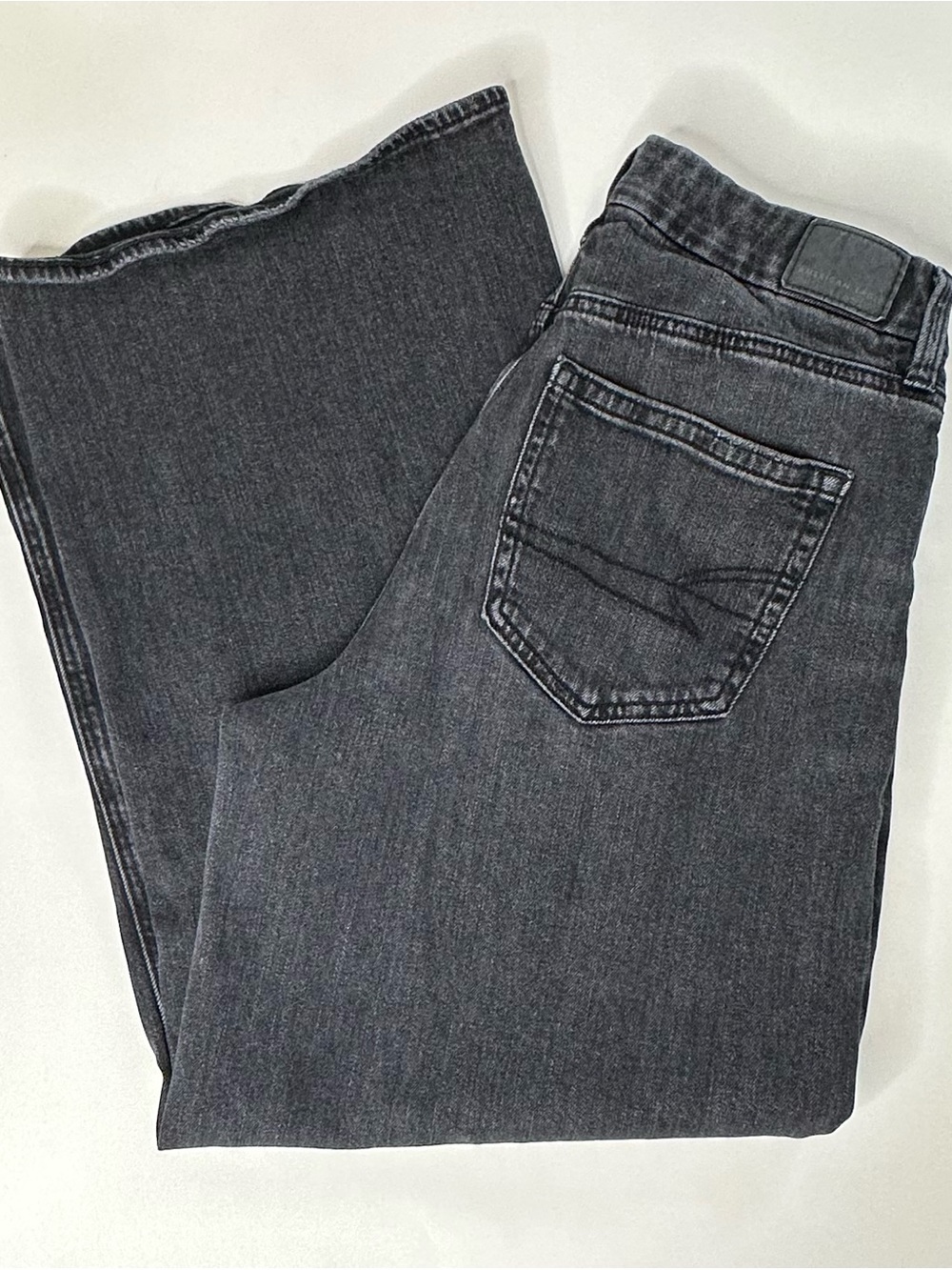 American Eagle Classic Dark Gray wide-Leg Jeans